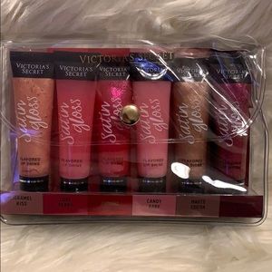 Victoria’s Secret satin gloss - New